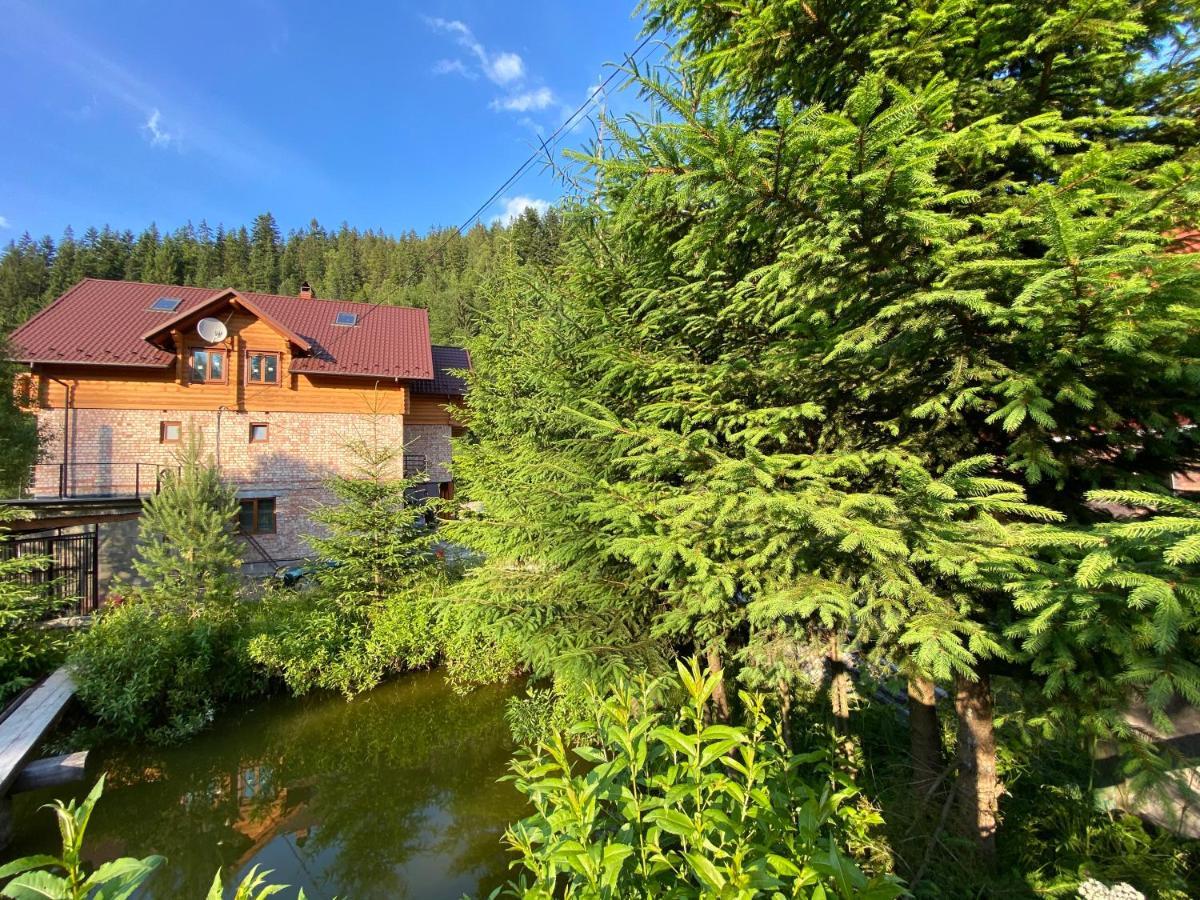 Під Магурою Otel Vorokhta Dış mekan fotoğraf