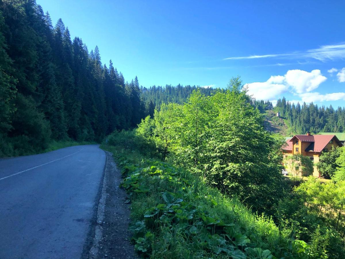 Під Магурою Otel Vorokhta Dış mekan fotoğraf