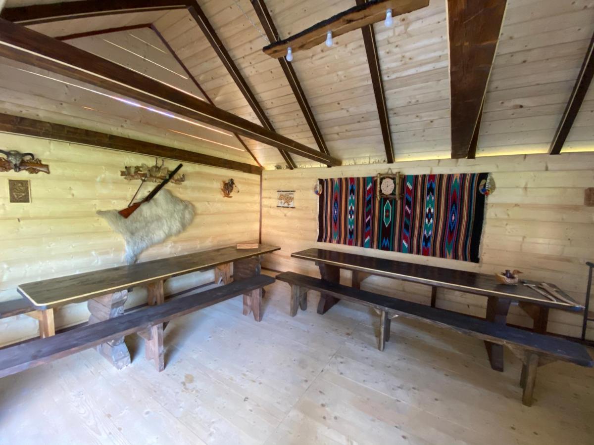 Під Магурою Otel Vorokhta Dış mekan fotoğraf