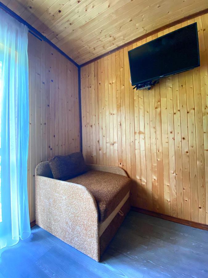 Під Магурою Otel Vorokhta Dış mekan fotoğraf