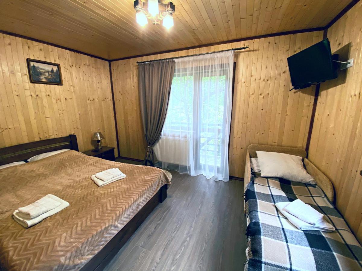 Під Магурою Otel Vorokhta Dış mekan fotoğraf